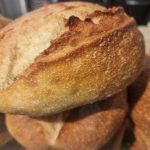 Como amassar a massa de pão para que não fique borrachuda: a ciência do glúten como-amassar-a-massa-de-pao-para-que-nao-fique.jpg